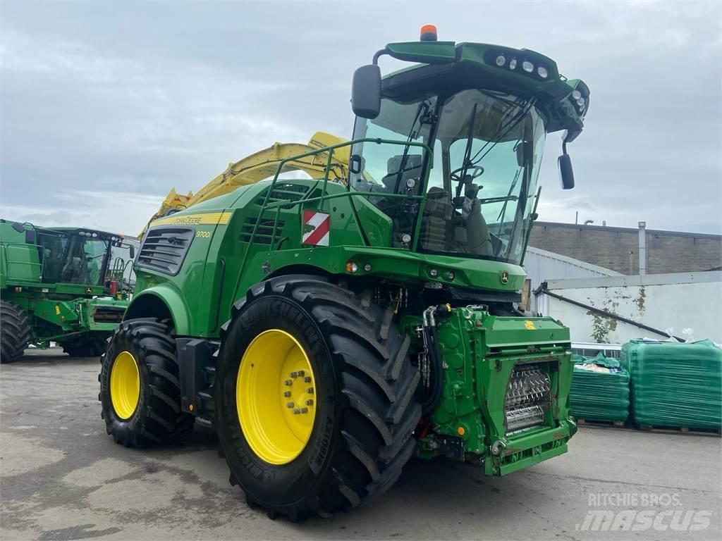 John Deere 9700 Forage Harvester