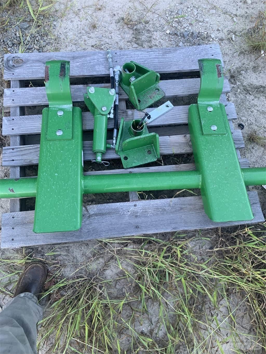 John Deere BR Farm Equipment - Others