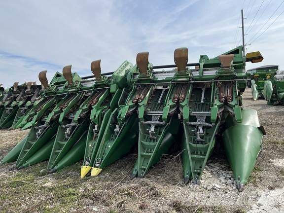 John Deere C12F Combine Attachments