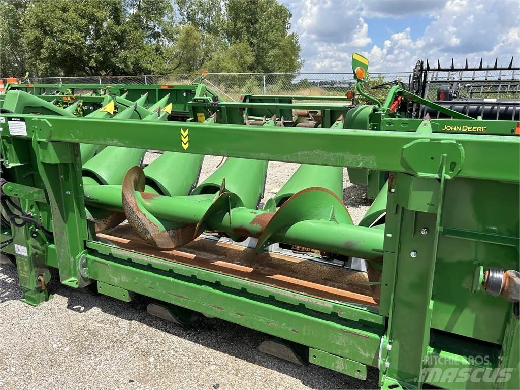 John Deere C8R Combine Attachments