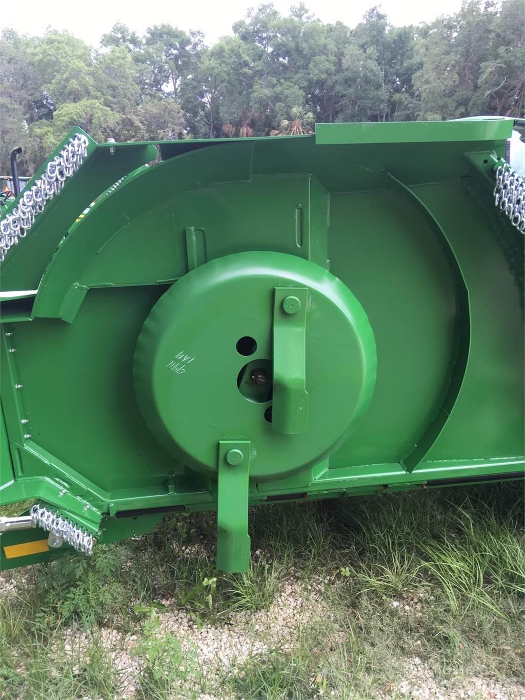John Deere FC12E Shredders