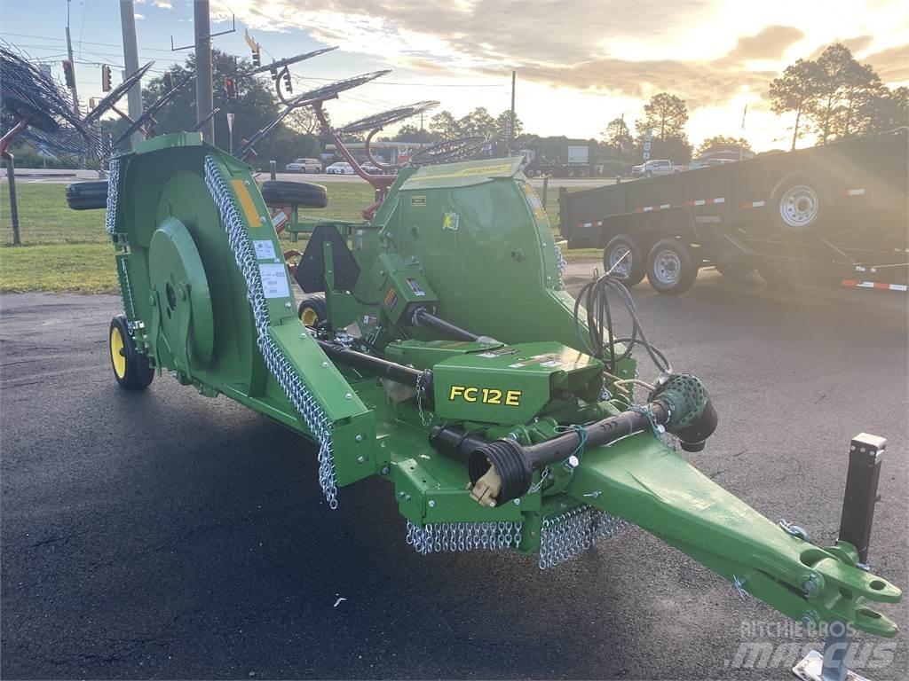 John Deere FC12E Shredders