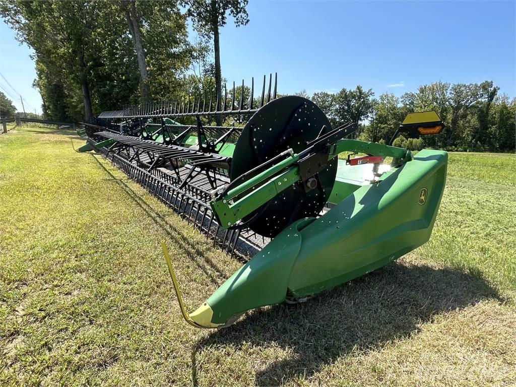 John Deere HD40F Combine Attachments