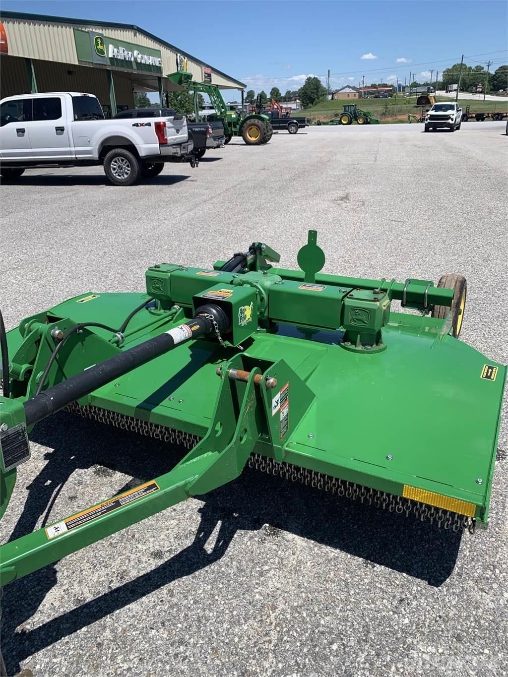 John Deere MX8 Shredders