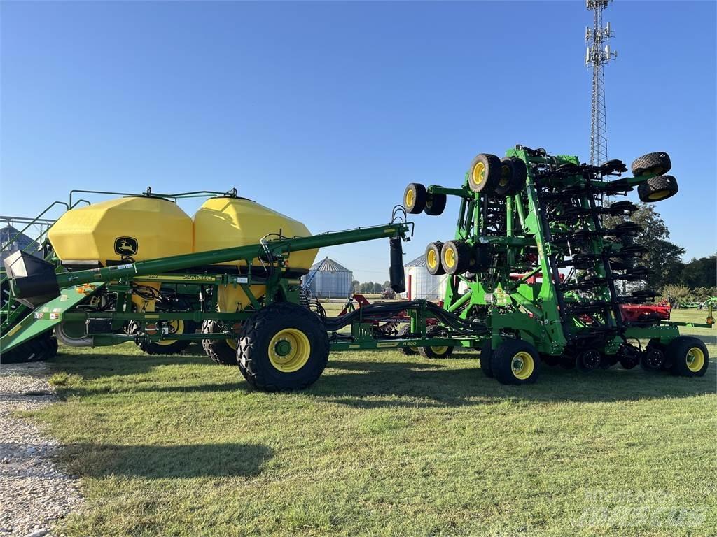 John Deere N560 Farm Drills