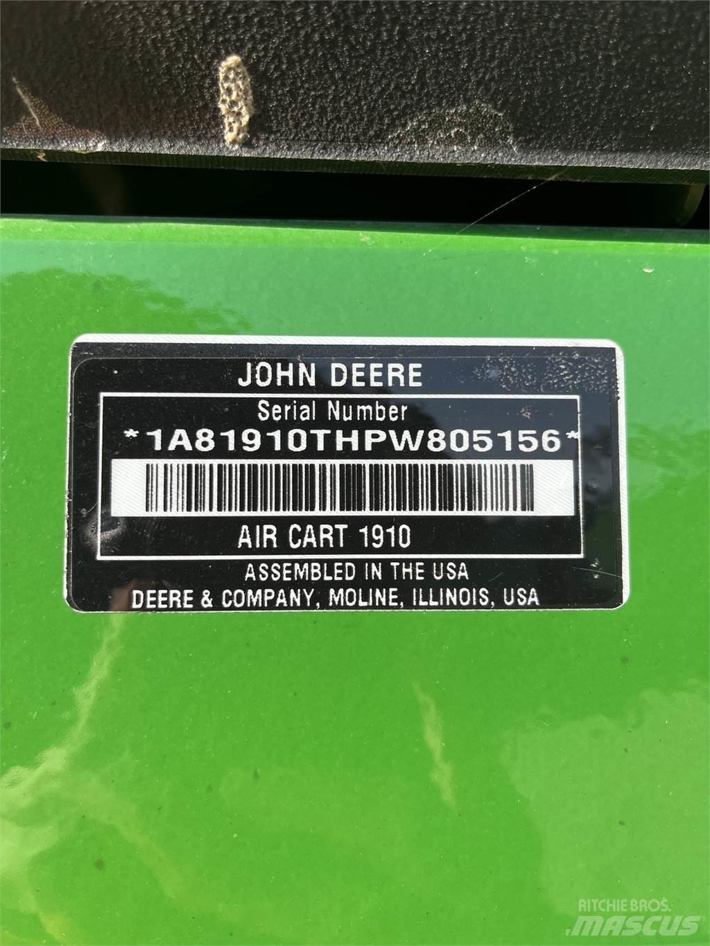 John Deere N560 Farm Drills