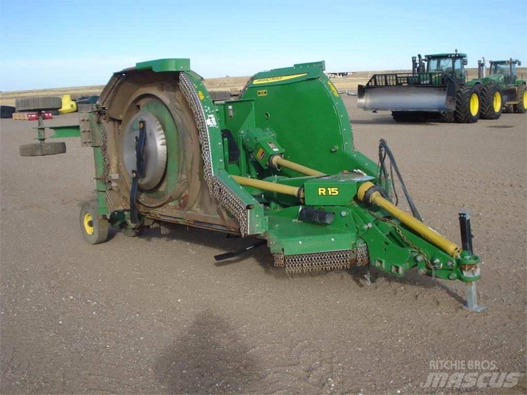 John Deere R15 Shredders