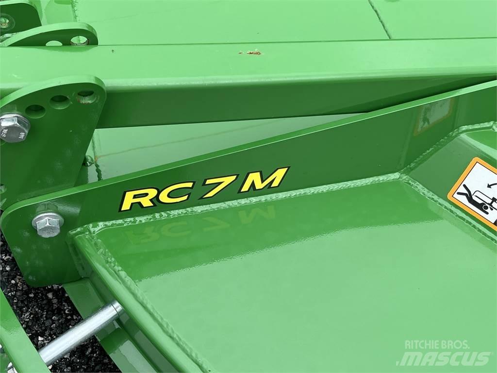John Deere RC7M Shredders