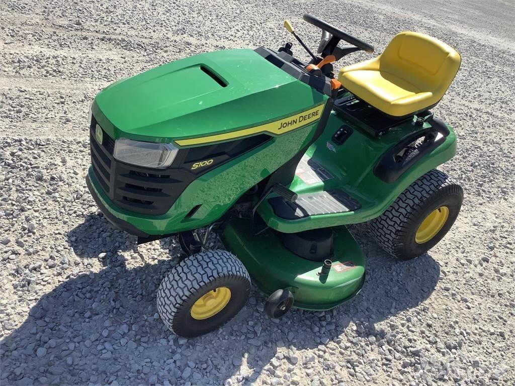 John Deere S100 Riding mowers