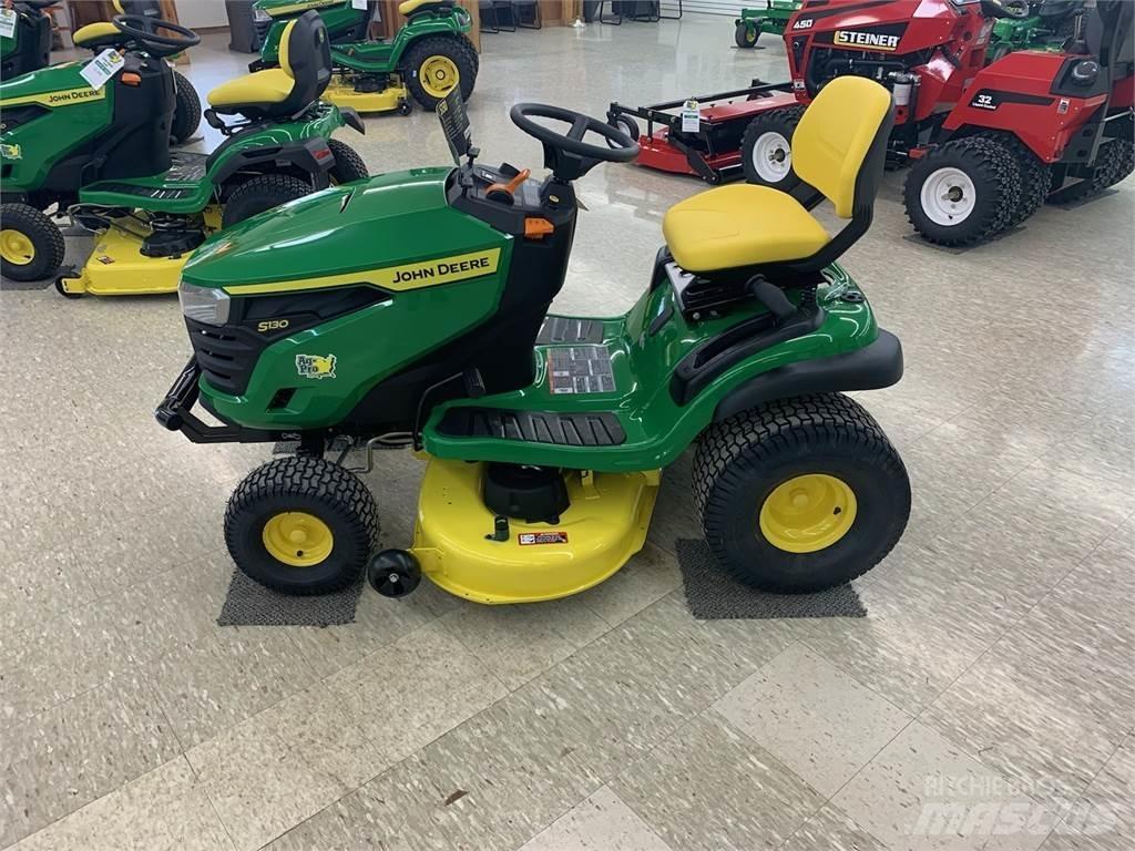 John Deere S130 Riding mowers