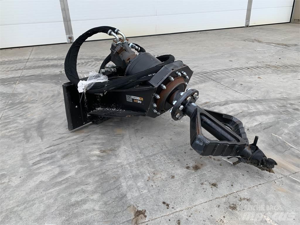 John Deere SS30 Grinders