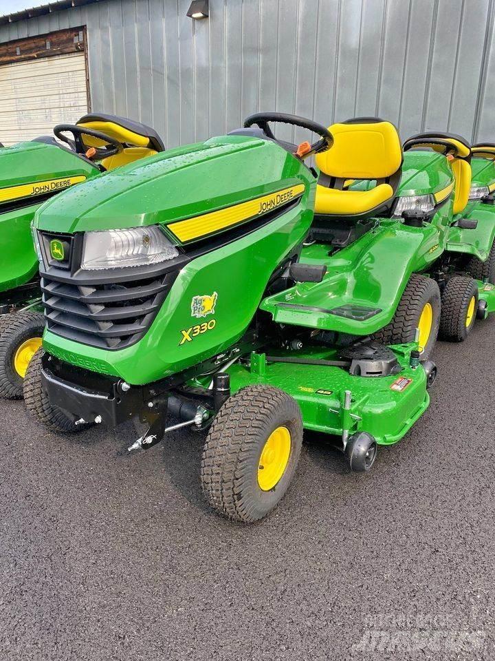John Deere X330 Compact tractors