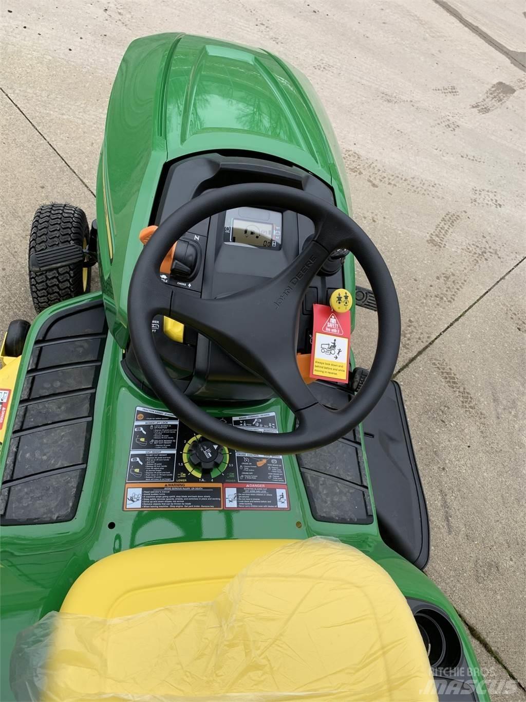 John Deere X350 Compact tractors