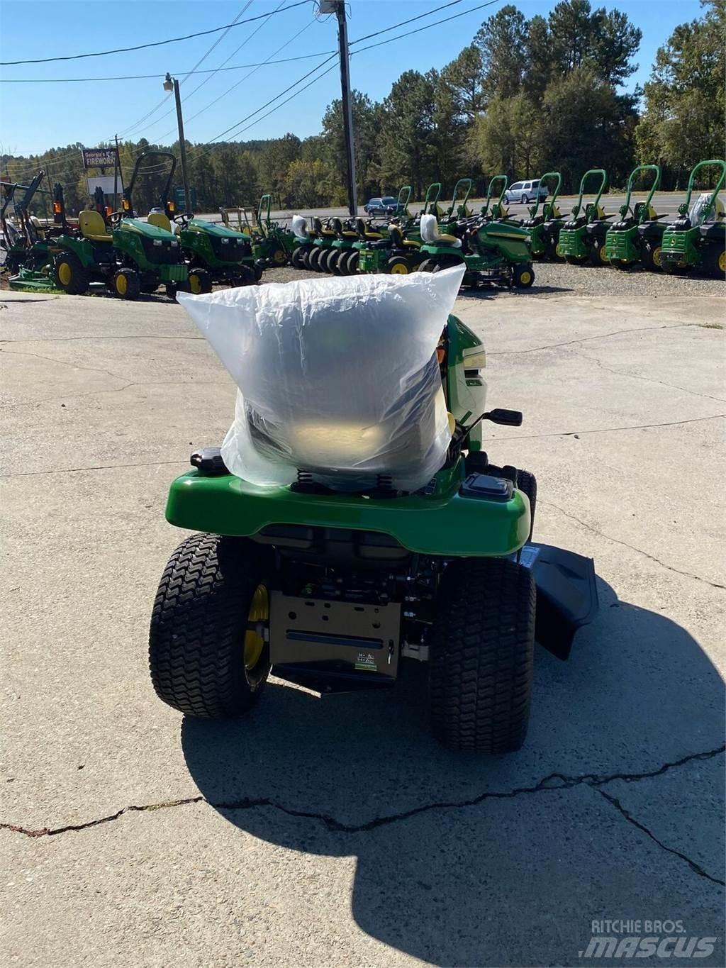 John Deere X350 Compact tractors