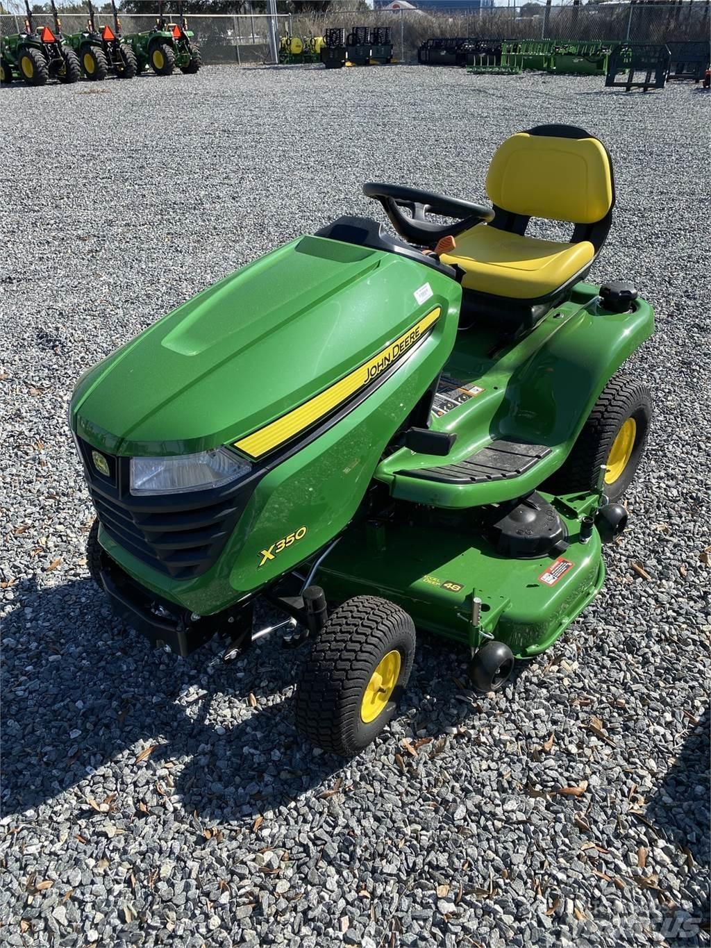 John Deere X350 Compact tractors