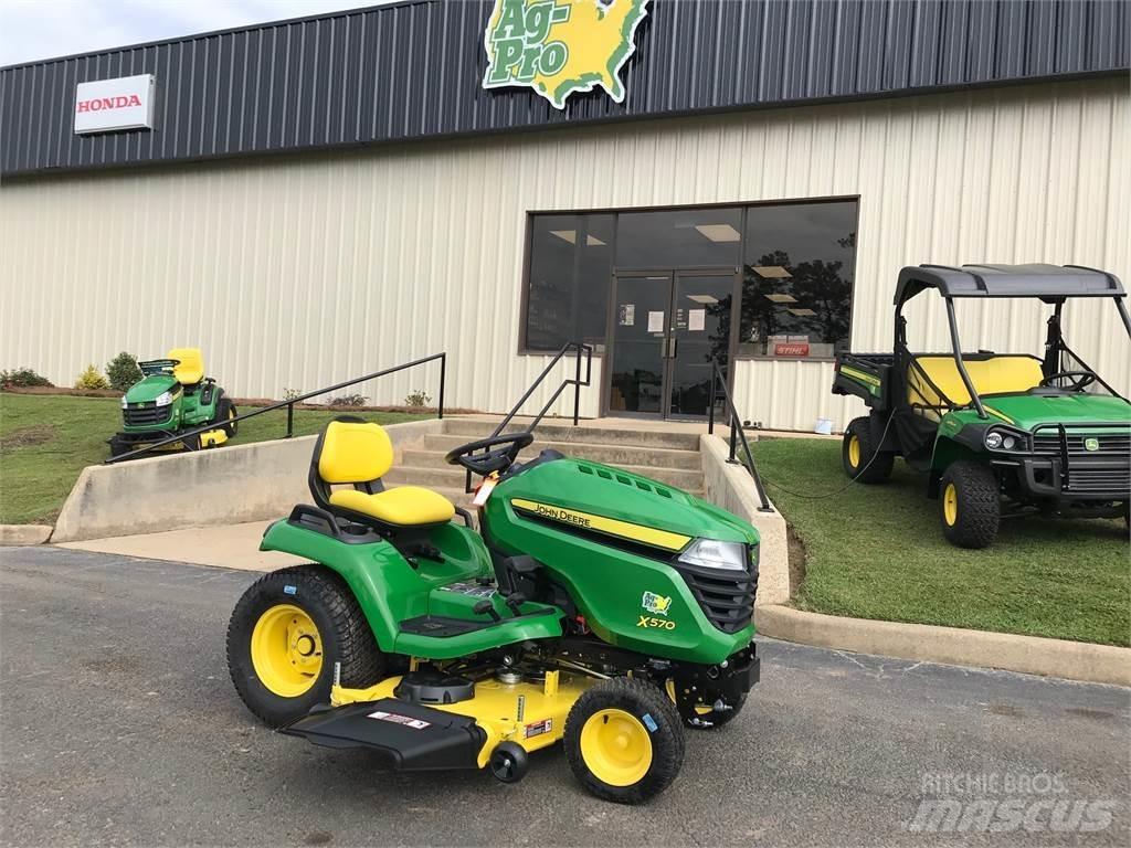 John Deere X570 Compact tractors
