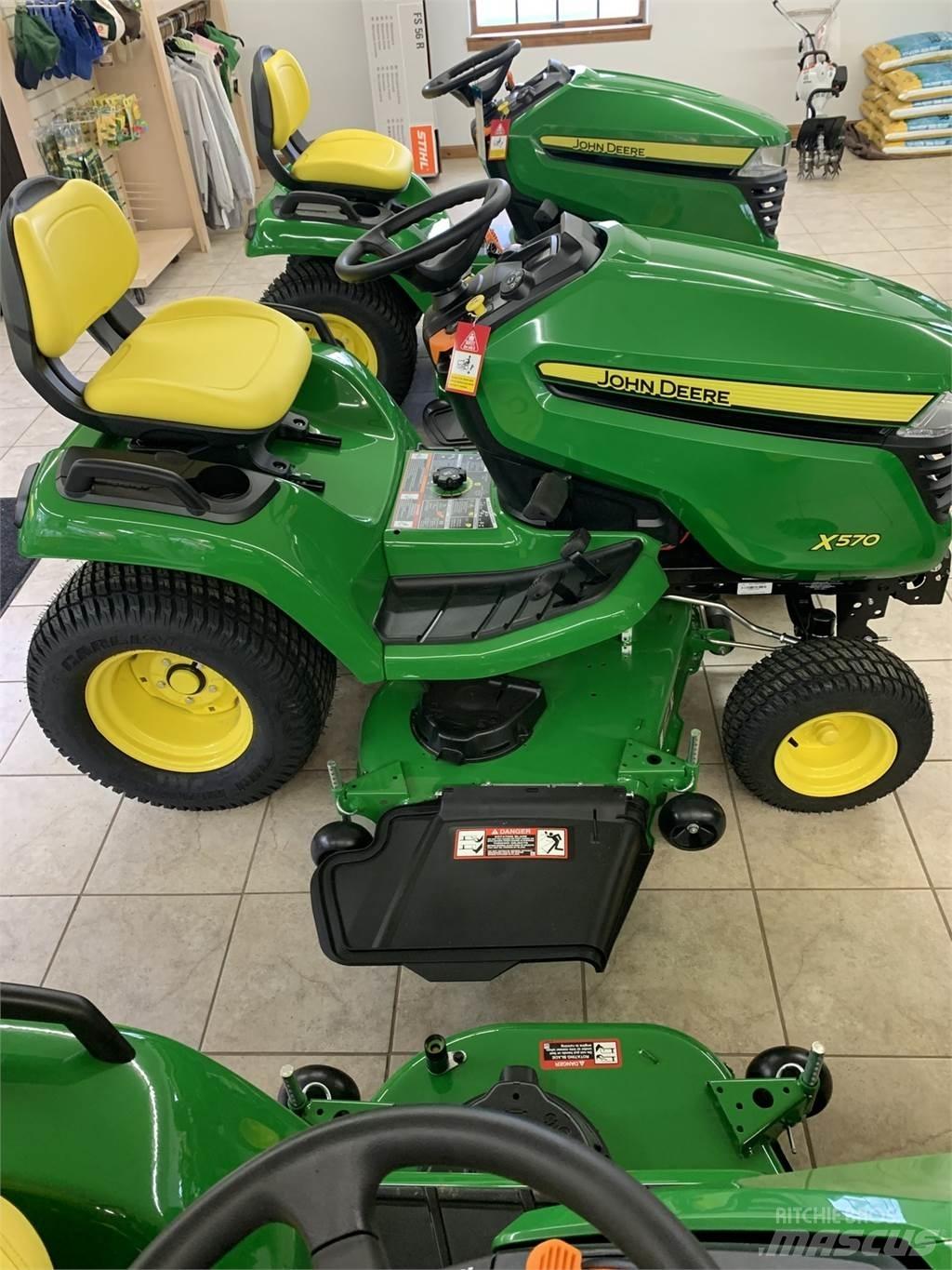 John Deere X570 Compact tractors
