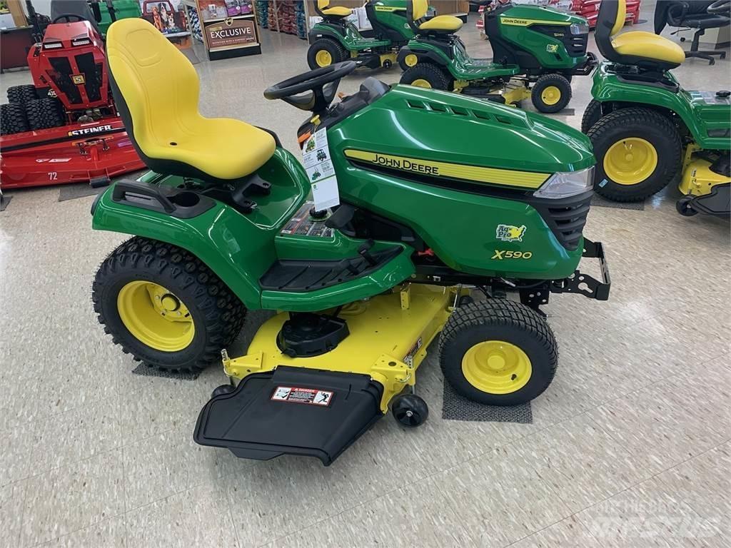 John Deere X590 Compact tractors