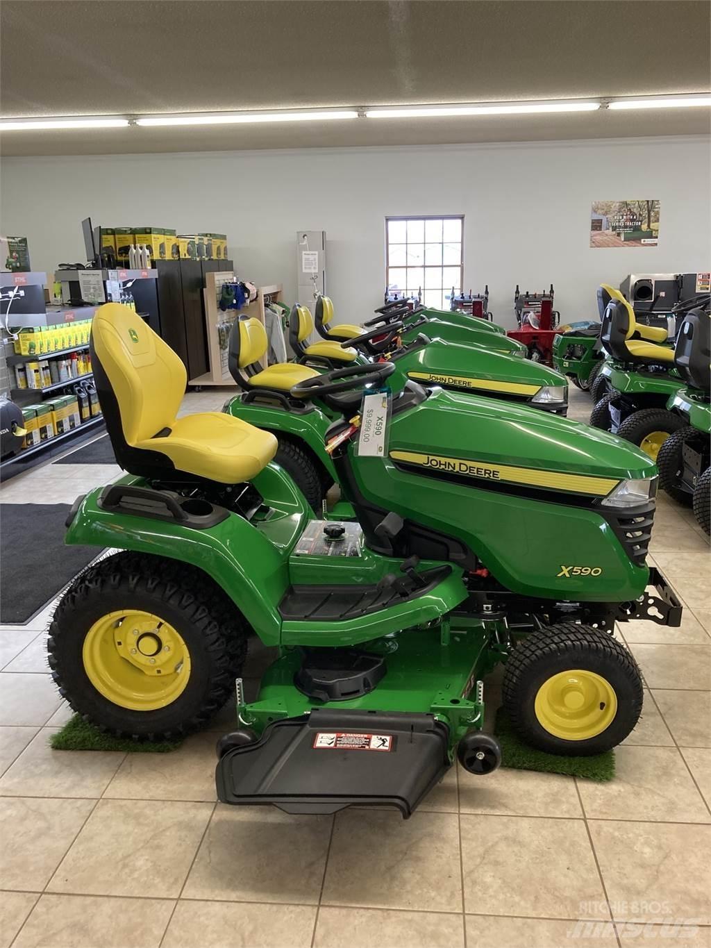 John Deere X590 Compact tractors
