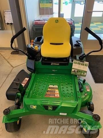 John Deere Z315E Zero turn mowers