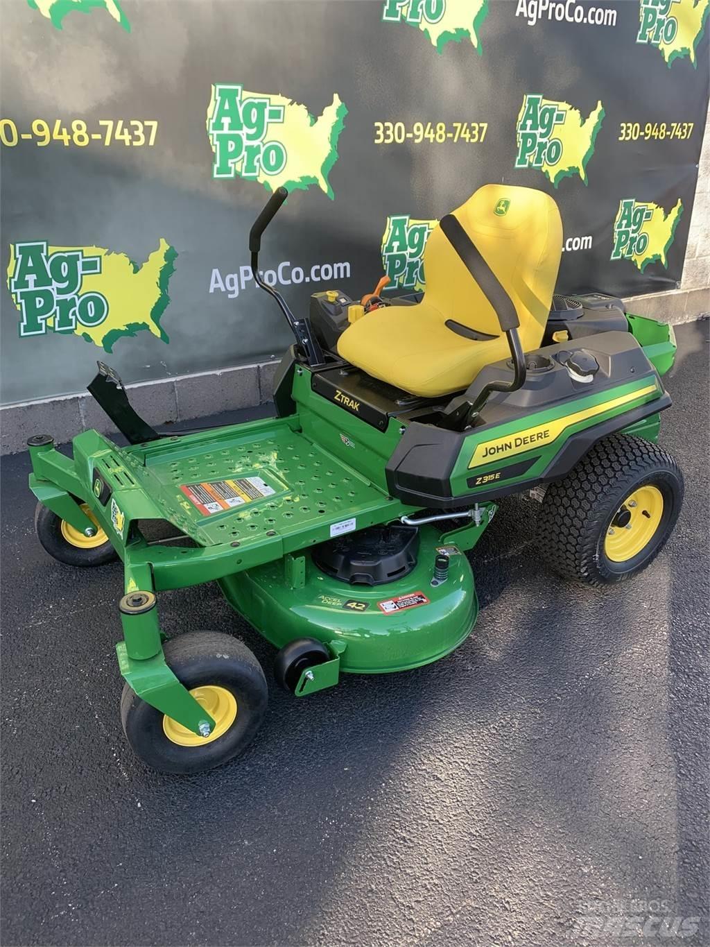 John Deere Z315E Zero turn mowers