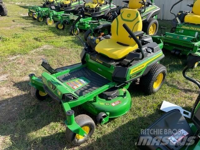 John Deere Z320R Zero turn mowers