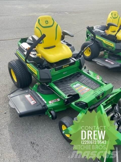 John Deere Z330R Zero turn mowers