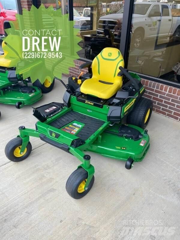 John Deere Z330R Zero turn mowers