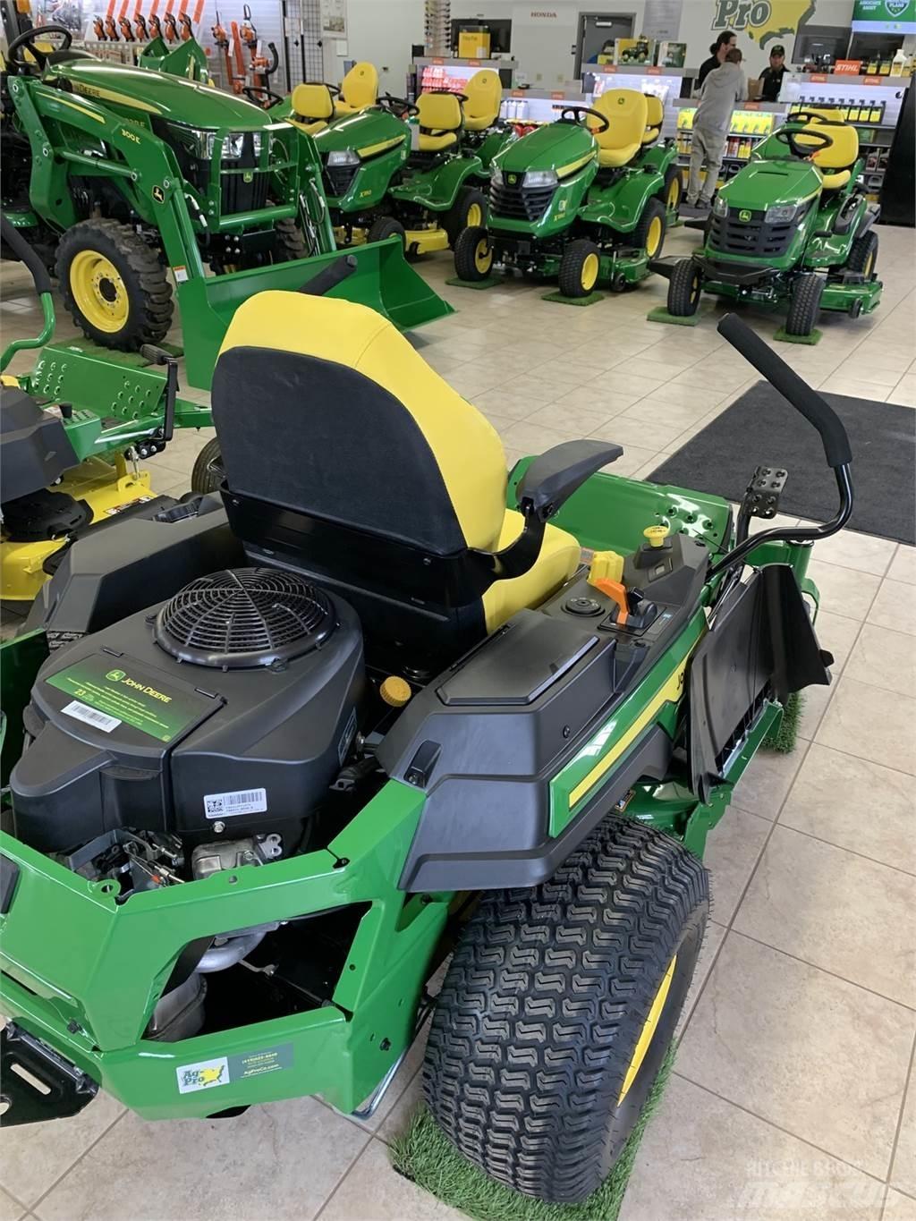 John Deere Z330R Zero turn mowers
