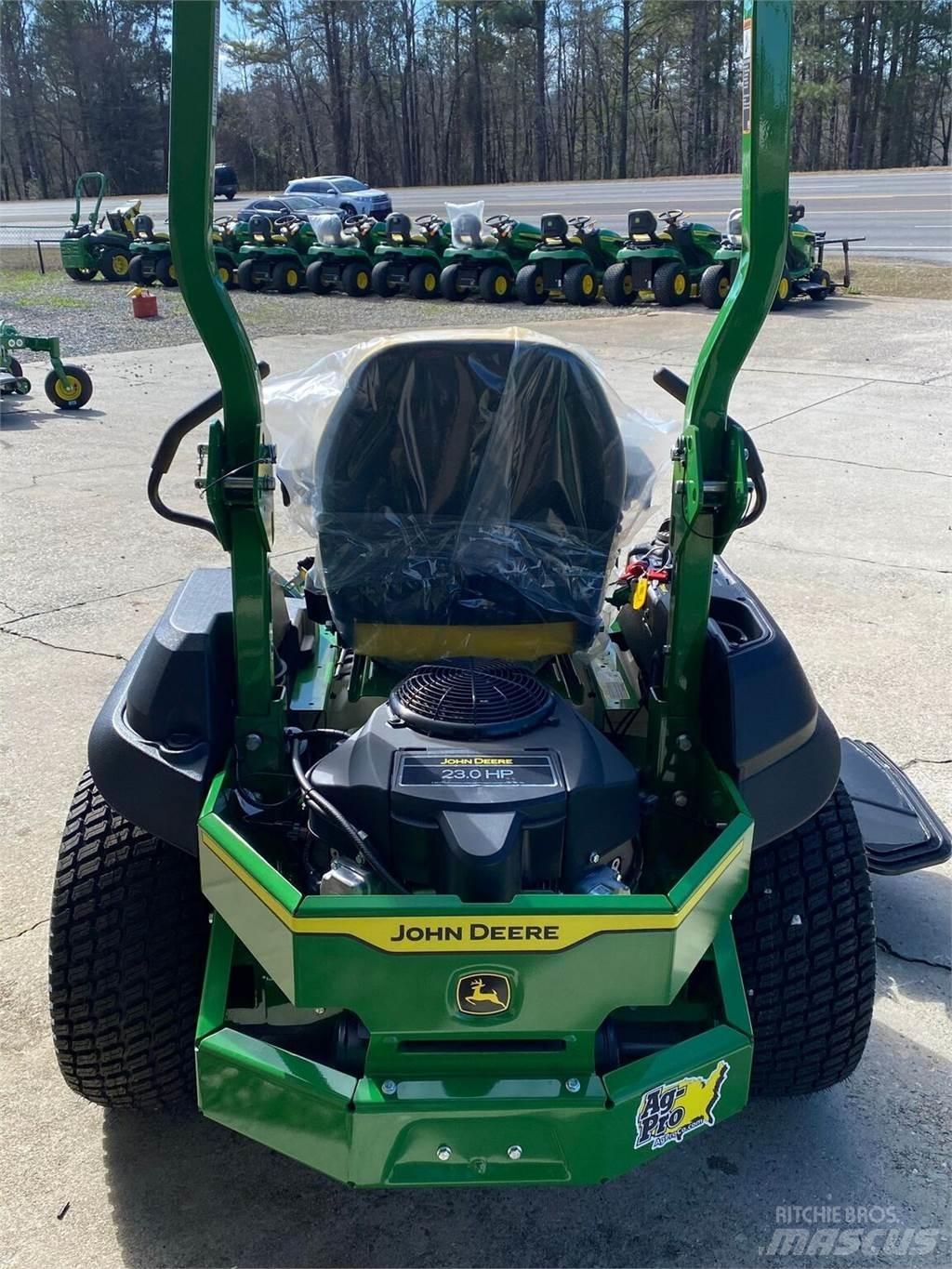 John Deere Z720E Zero turn mowers
