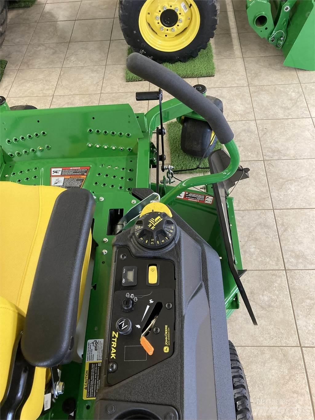 John Deere Z730M Zero turn mowers