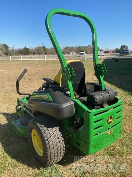 John Deere Z915E Zero turn mowers