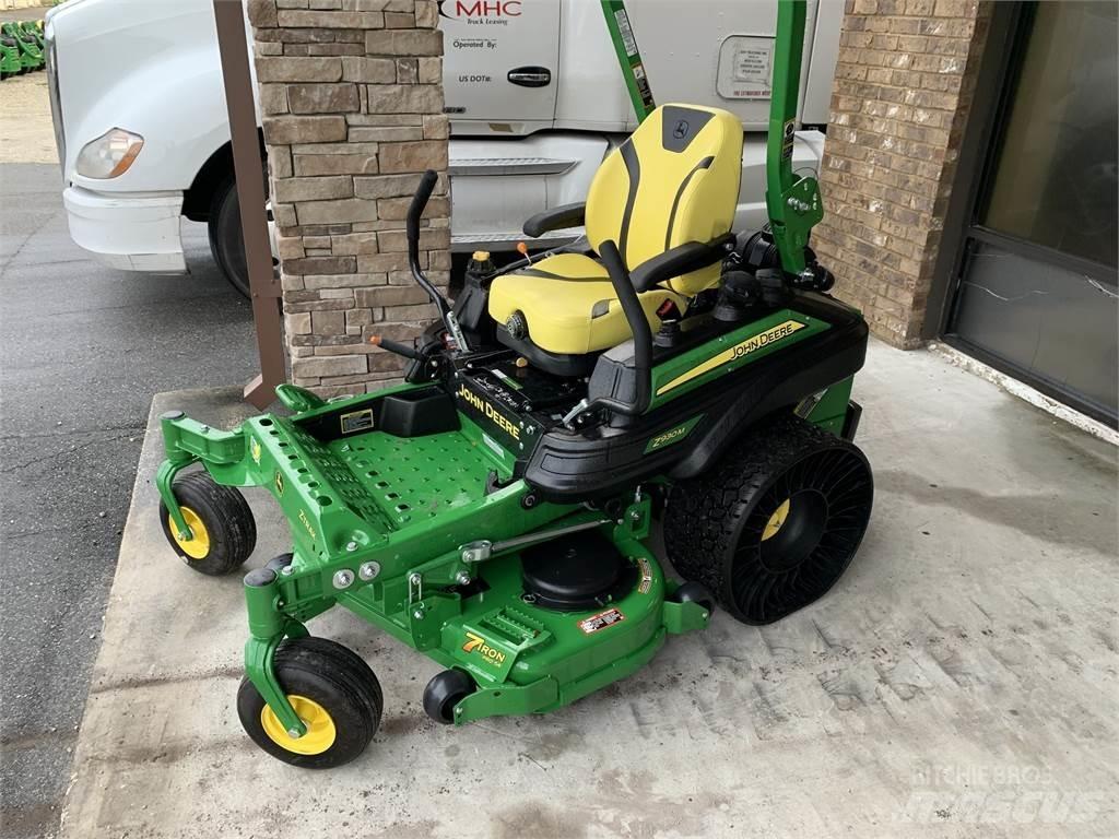 John Deere Z930M Zero turn mowers