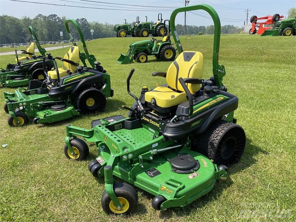 John Deere Z950M Zero turn mowers