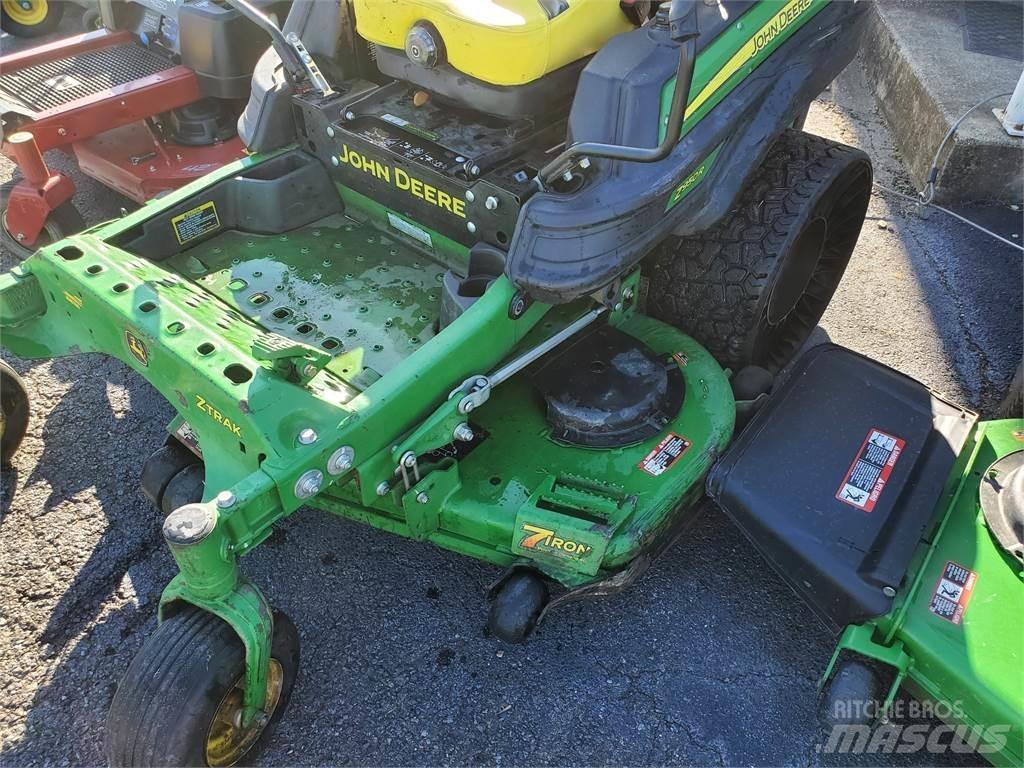 John Deere Z950R Zero turn mowers