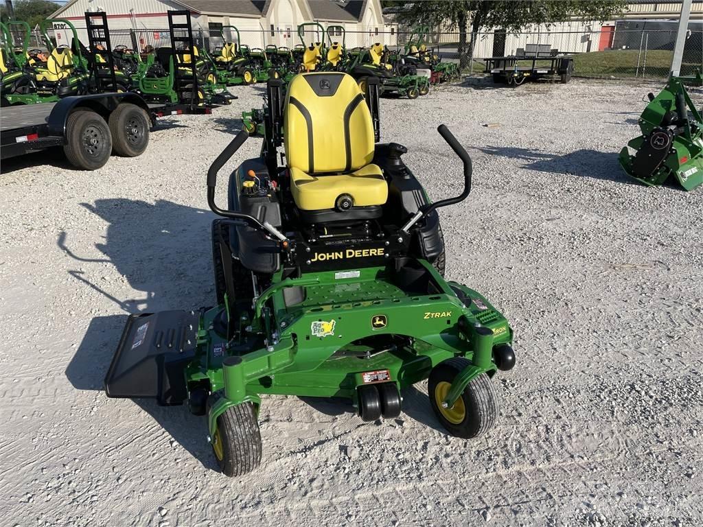 John Deere Z960M Zero turn mowers