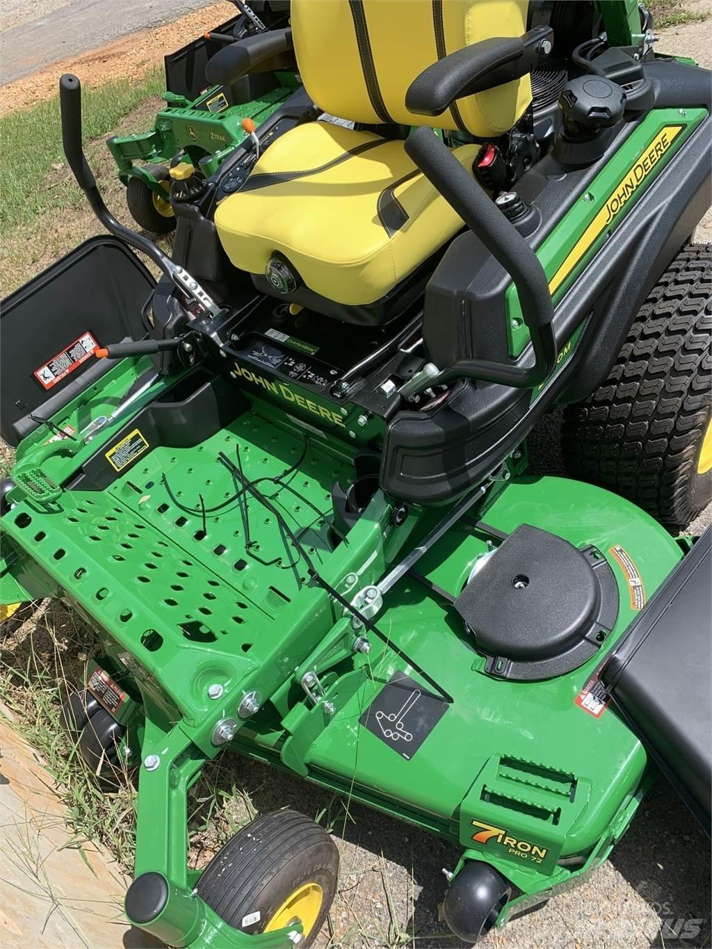John Deere Z960M Zero turn mowers