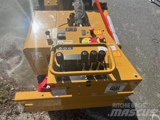 Rayco RG37 Grinders