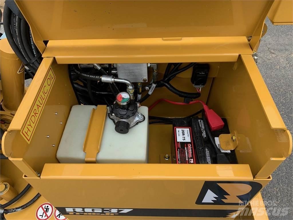 Rayco RG37T Grinders
