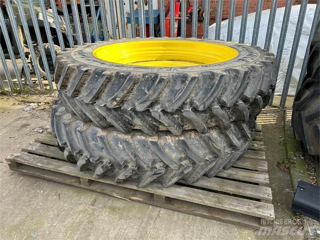  Row Crop Tyres Tires, wheels and rims