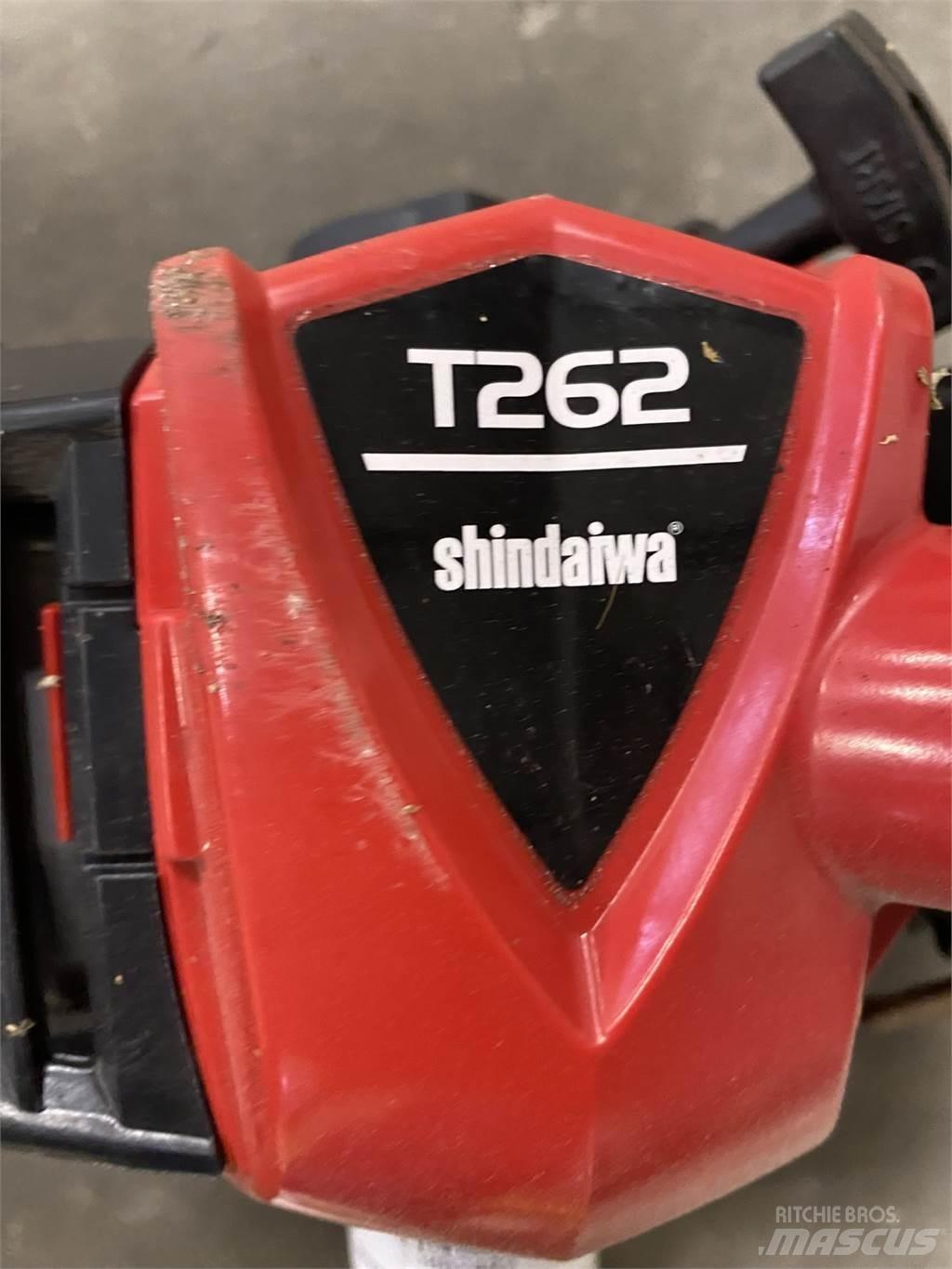 Shindaiwa T262 Golf Carts