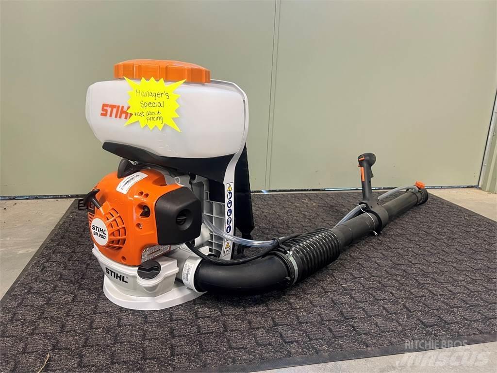 Stihl SR200 Golf Carts
