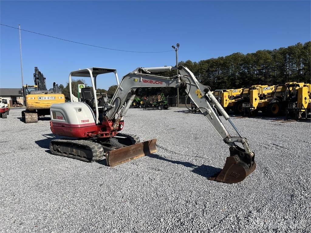 Takeuchi TB240 Mini Excavators <7t (Mini Diggers)