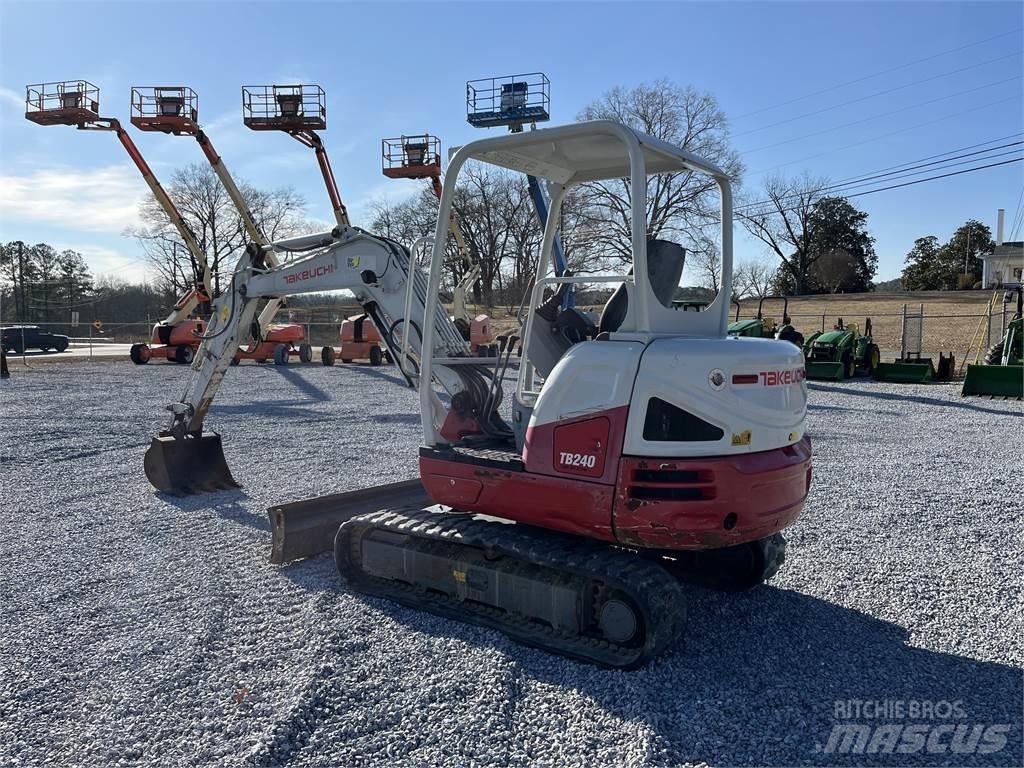 Takeuchi TB240 Mini Excavators <7t (Mini Diggers)