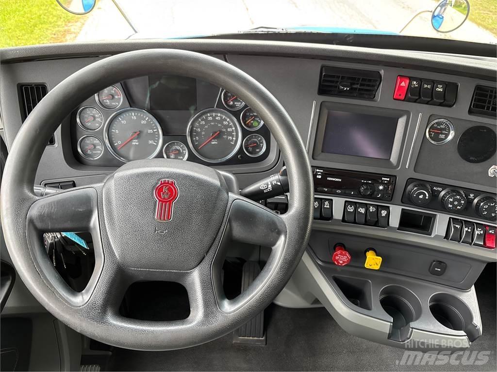 Kenworth T880 Conventional Trucks / Tractor Trucks