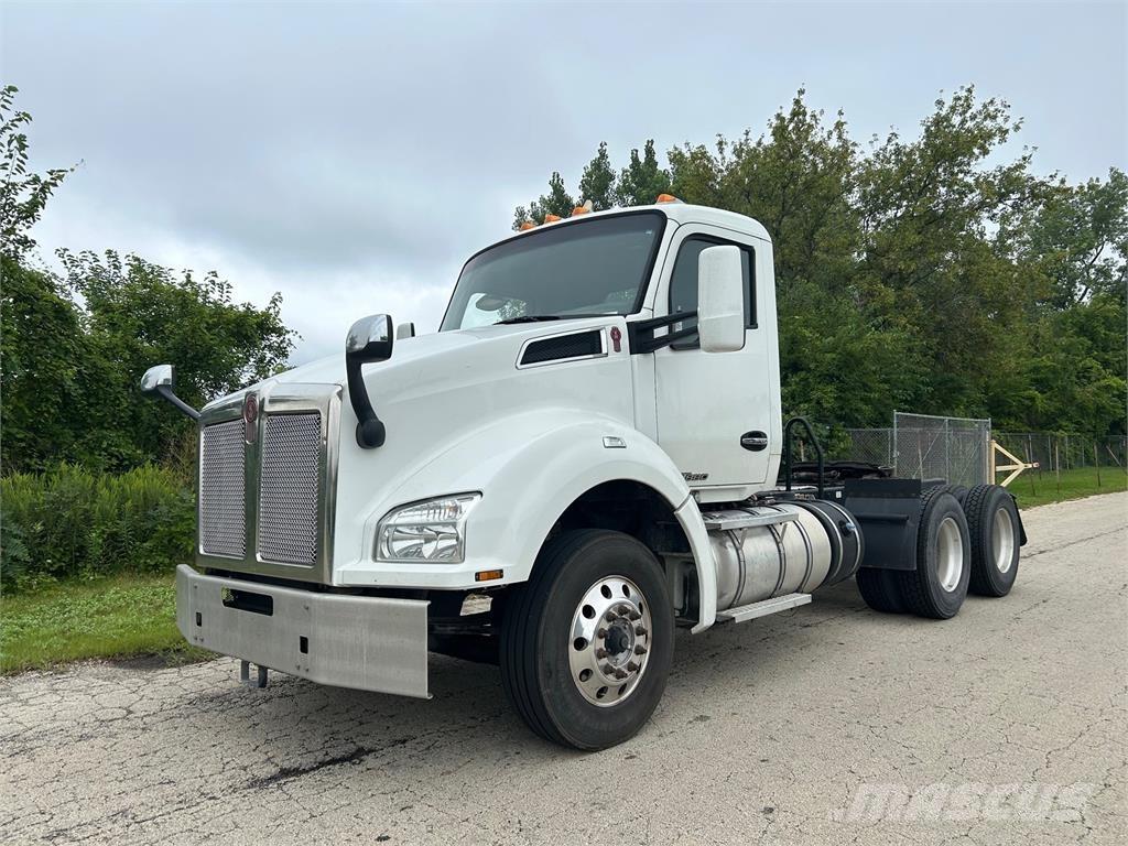 Kenworth T880 Other Trucks