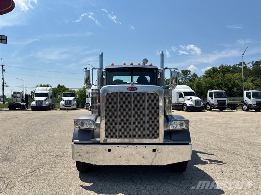 Peterbilt 389 Other Trucks