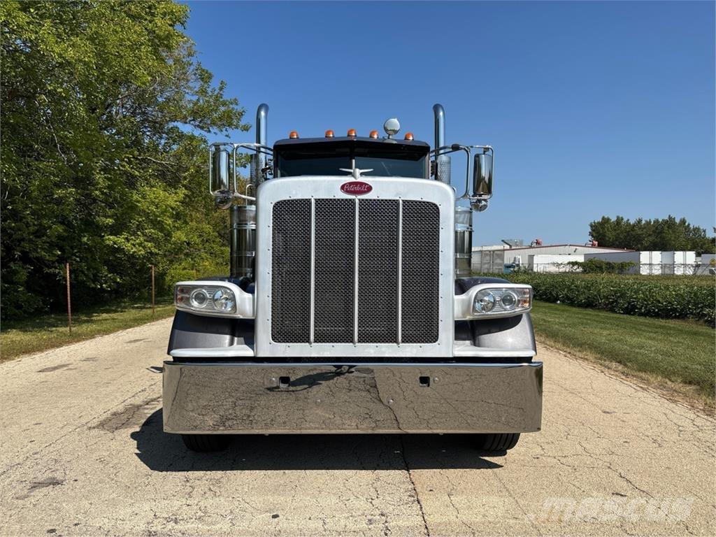 Peterbilt 389 Other Trucks