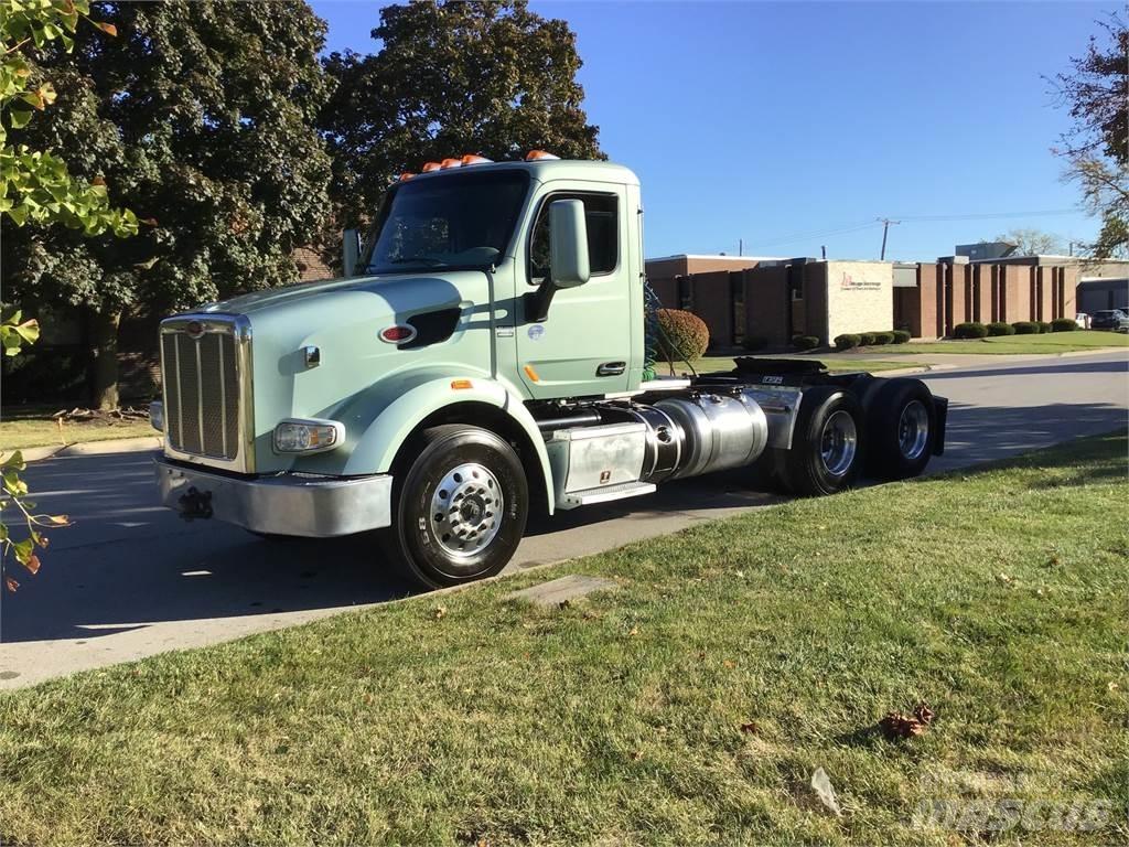Peterbilt 567 Conventional Trucks / Tractor Trucks