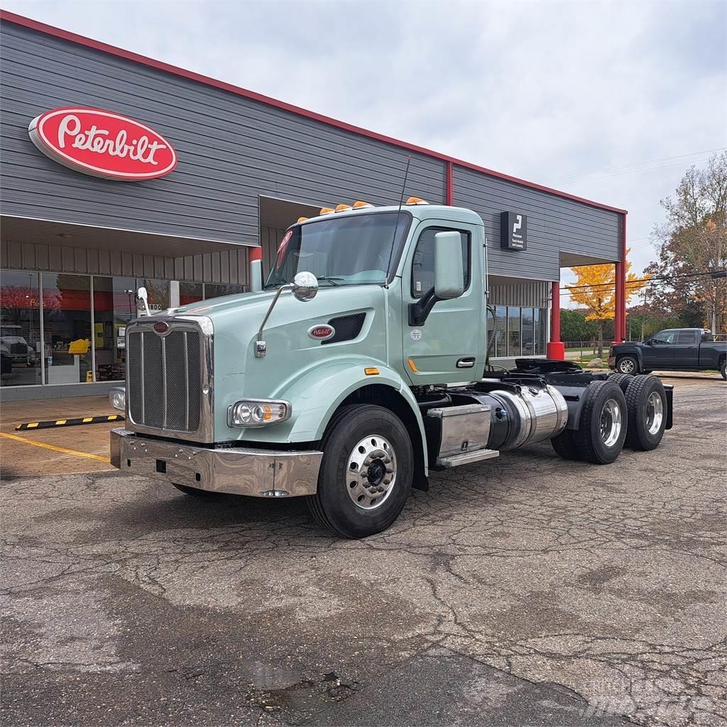 Peterbilt 567 Conventional Trucks / Tractor Trucks